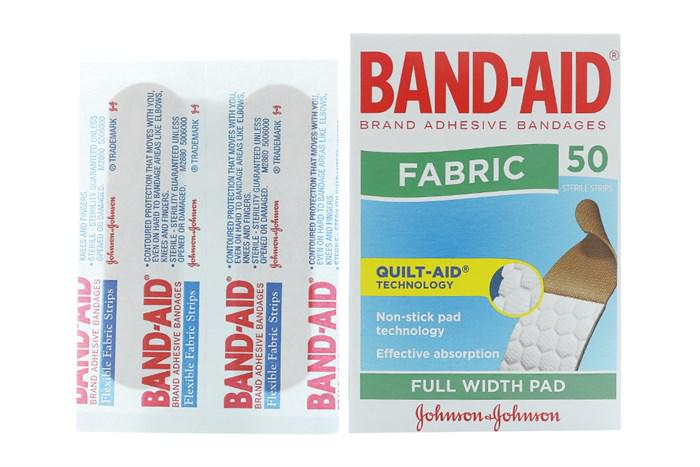 Băng Cá Nhân Band-aid Fabric (Hộp/50 Miếng)