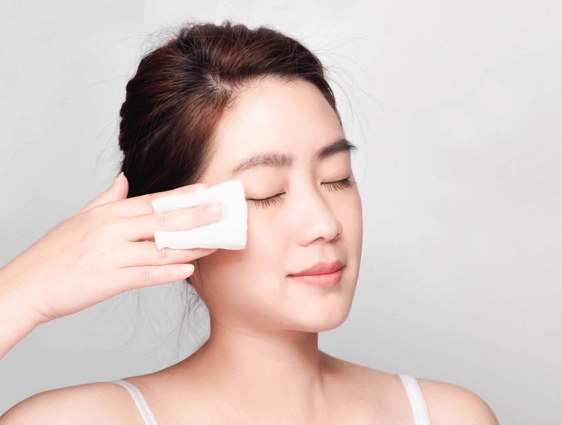 Mẹo Rửa Mặt Bằng Nước Vo Gạo Đúng Cách Để Có Làn Da Trắng Mịn