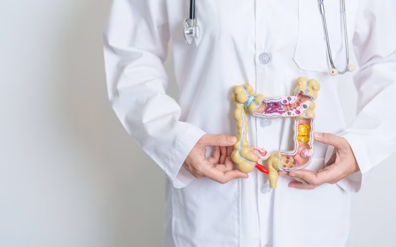 Dấu hiệu cảnh báo ung thư đai tràng không thể bỏ qua 